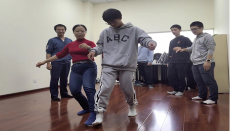 //lhcvideo.com/__local/7/EF/5B/38146FAD35FE4C9405AA43D45A2_6D76F02E_1033B9.png